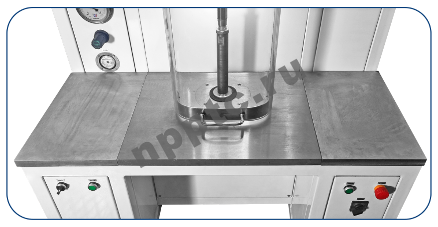 Литьевая машина (для горячего шликерного литья)