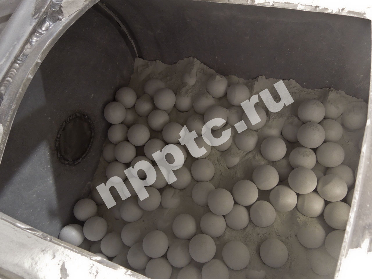 размол диоксида циркония 