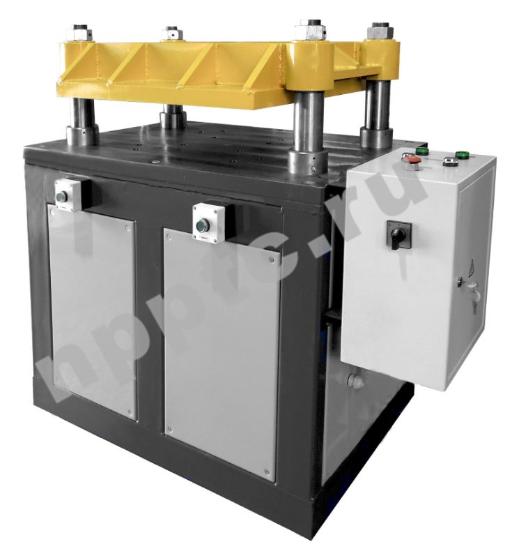 Прессы четырехколонные